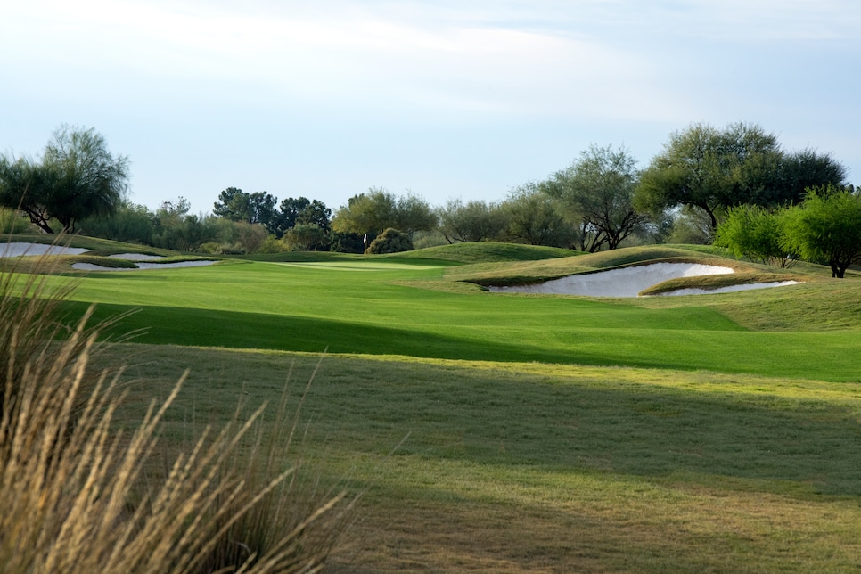 tpc-scottsdale-champions-twelfth-hole-12553